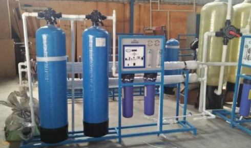 Commercial water fountains